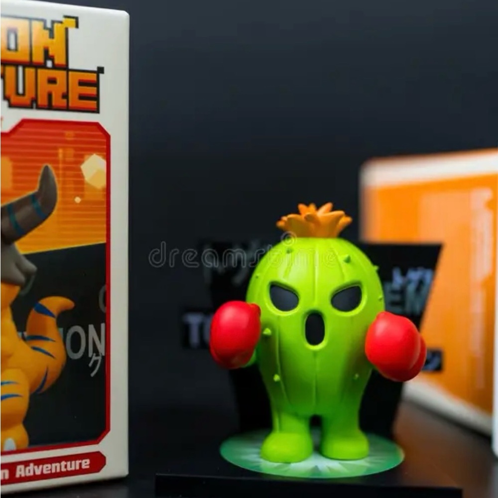 Cactus Boxing Toy Figure - Green and Red